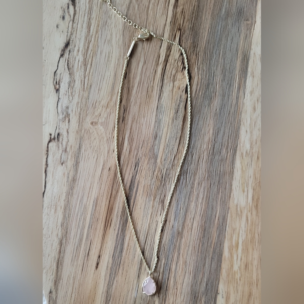 Kendra Scott Necklace